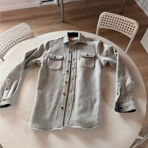 Grey shirt blue lining button-up Tailor Vintage size small/medium 
Heavy knit